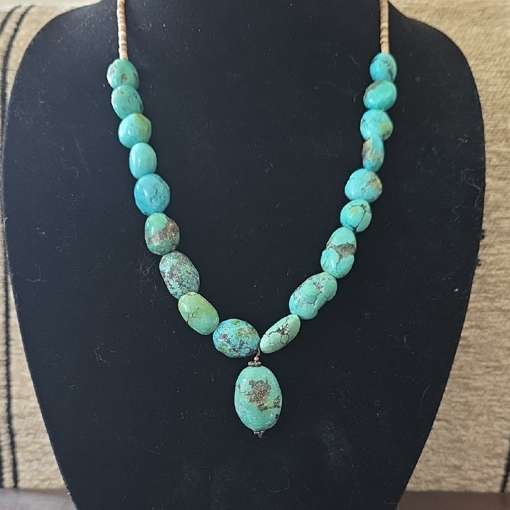 Turquoise Beaded Necklace